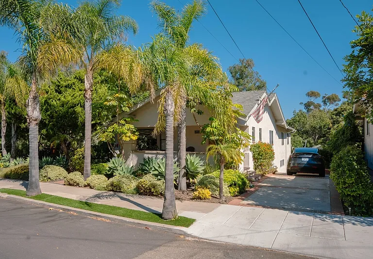 3675 Eagle St — Photo 32