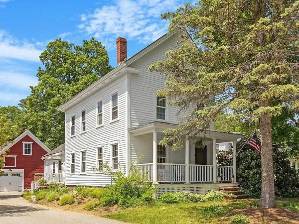 32 Elm Street, Plaistow, NH 03865