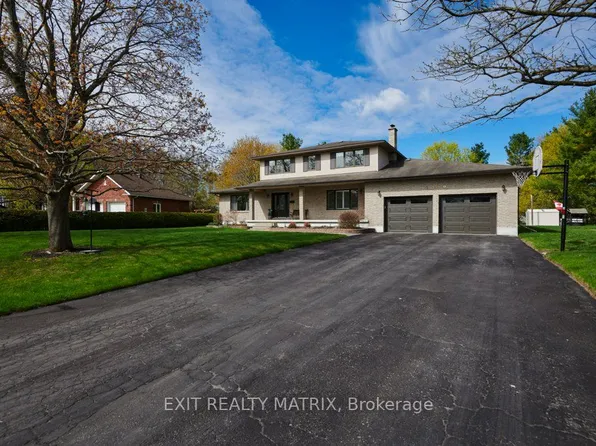 1340 Cuthbert Way, Ottawa, ON K4P 1A4