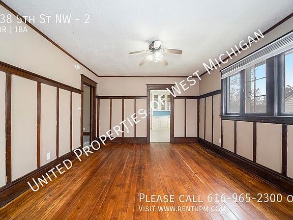 4th image of 938 5th St NW #2