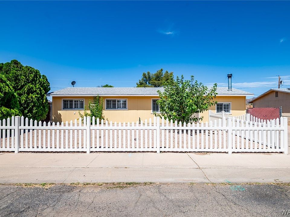 1st image of 3705 N Bond Street