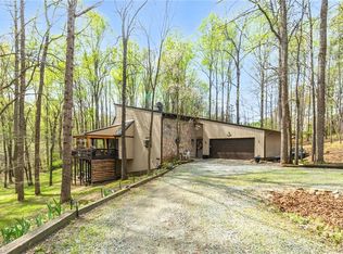 3742 Fieldview Rd, Pleasant Garden, NC 27313