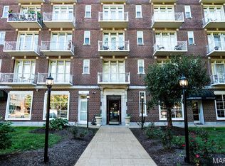 5316 Pershing Ave APT 406, Saint Louis, MO 63112