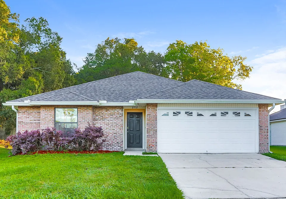 2712 Secret Harbor Dr