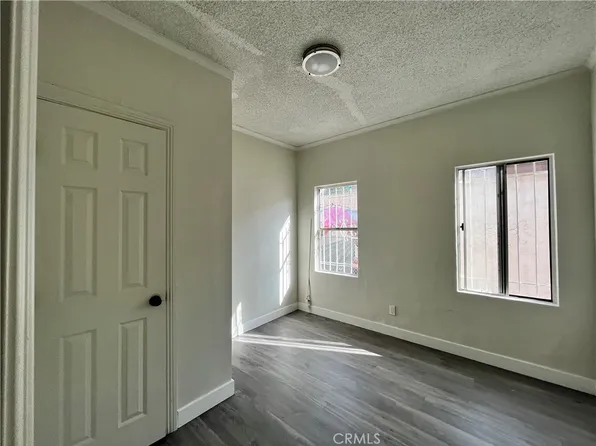 611 W 57th St, Los Angeles, CA 90037