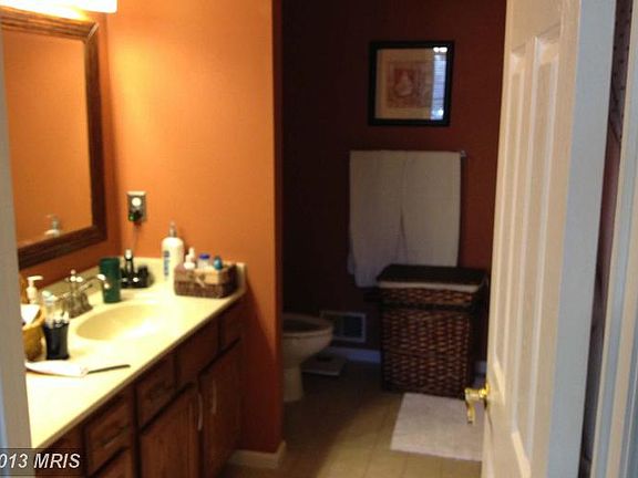 5th image of 1213 Lindsay Ln