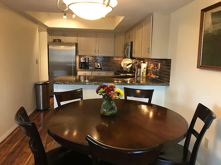 8062 Dry Creek Cir — Photo 3