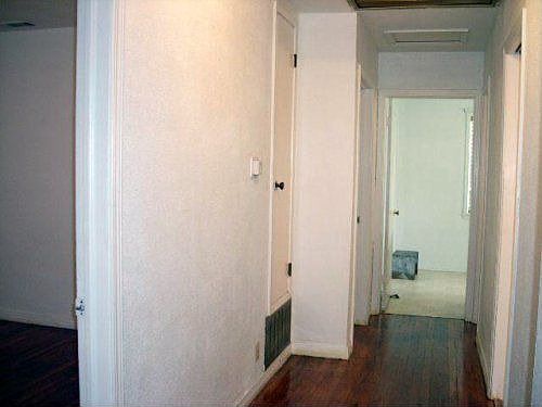 5th image of 3826 Falls Dr