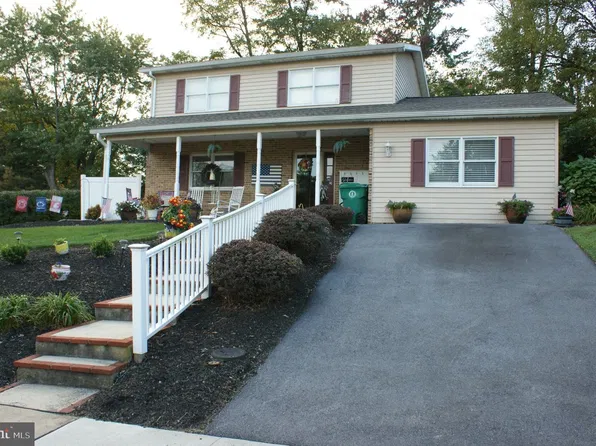 5710 Cloverdale Rd, Harrisburg, PA 17112