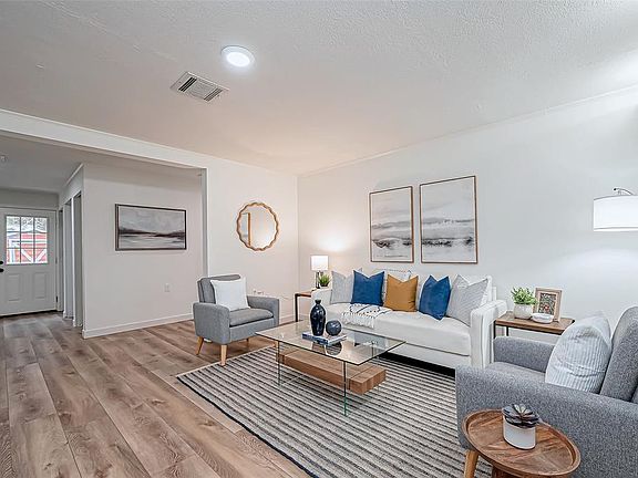 5th image of 1573 E Pine Lake Circle