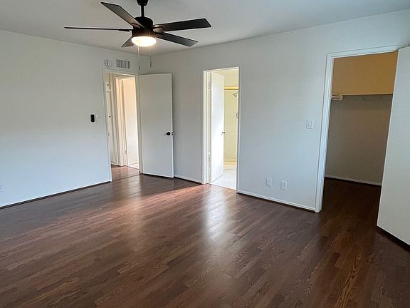 5th image of 3541 Heather Cir