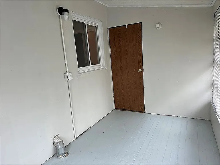 53 Roser St — Photo 8