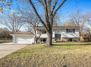 10324 Columbus Rd, Bloomington, MN 55420
