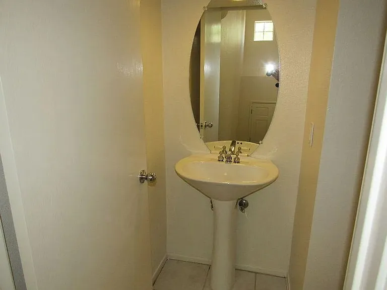 1480 Los Buellis Way — Photo 8