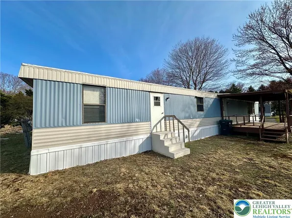 91 Cheyenne Ln, Lehighton, PA 18235