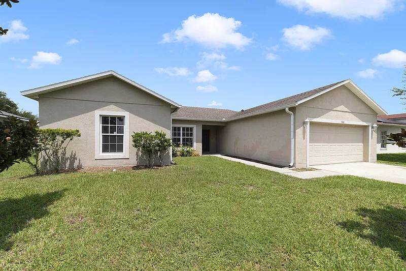566 Hummingbird Ct