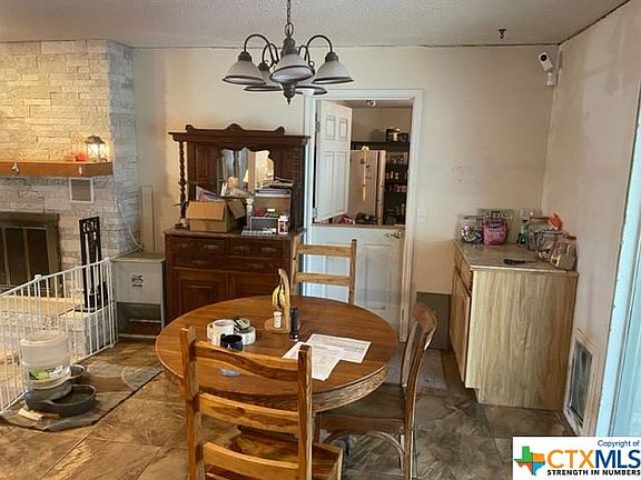 3rd image of 1606 Marigold Dr