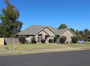 120 Valderrama Dr, Haskell, AR 72015