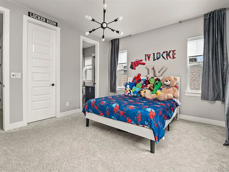 25537 E Alder Dr — Photo 31