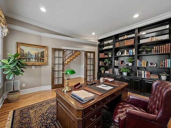 4th image of 446 Quail Ridge Dr