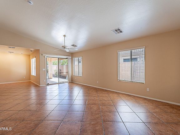 4th image of 4423 E HIGH POINT Drive