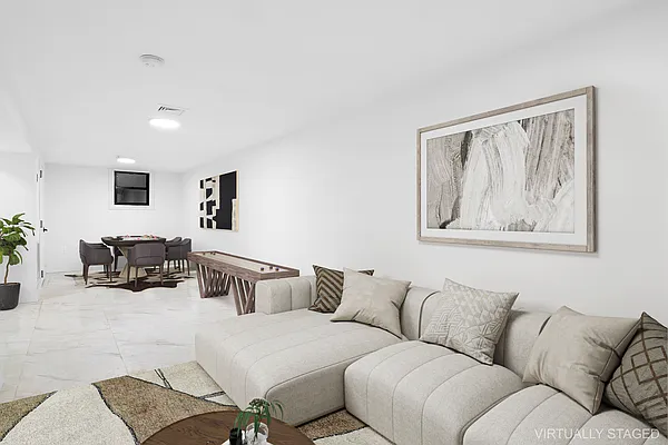 Rented by Compass | media 25