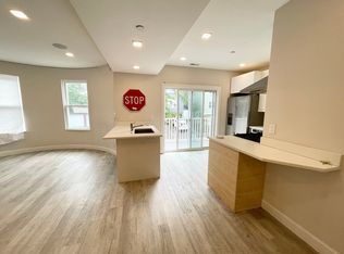 113 Hillside St #4, Roxbury Crossing, MA 02120