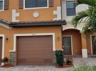 8103 Summerfield St, Fort Myers, FL 33919
