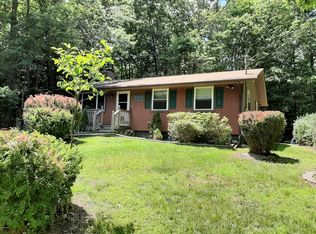 110 Buck Run Dr, Milford, PA