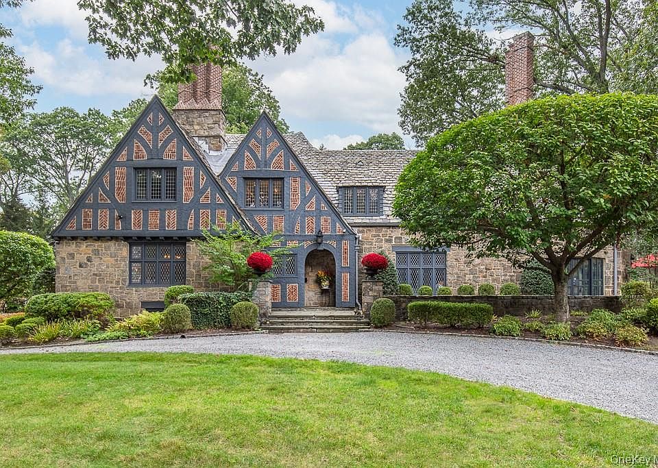 1st image of 21 Hampshire Road