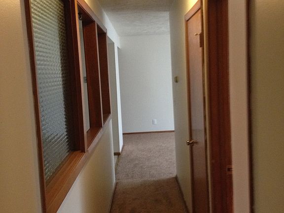 3rd image of 1408 Blackhawk Blvd APT 16