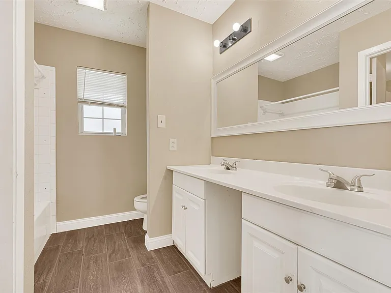 13439 White Cliff Dr — Photo 15