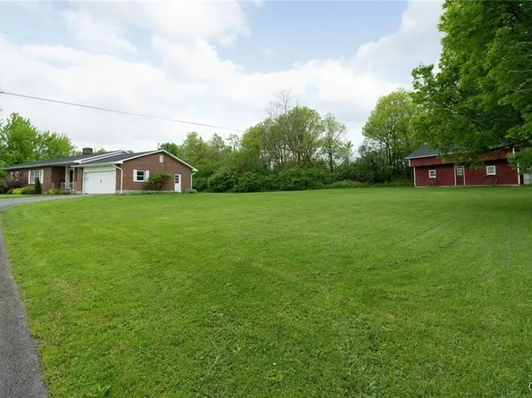 21050 Carr Rd, Watertown, NY 13601