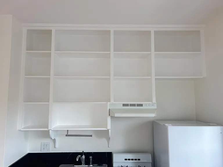 4440 Burns Ave #11 — Photo 7