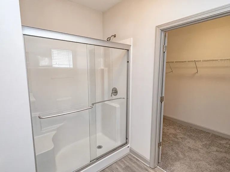 2918 North at Winstead Commons — Photo 17