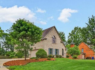 105 W Melbourne Rd, Oak Ridge, TN 37830