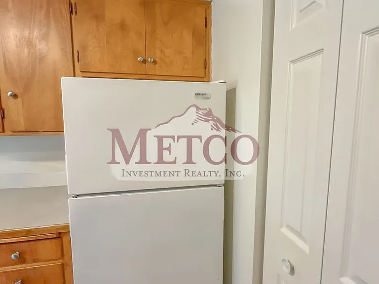 2520 5th Street 471 Cambridge St — Photo 4