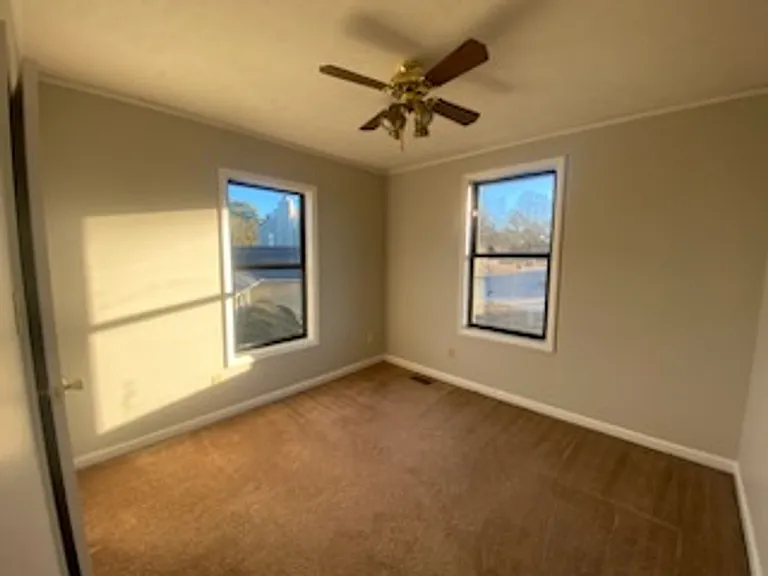 110 Ashton Pl — Photo 13