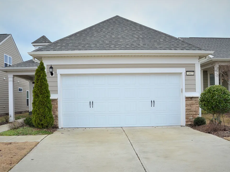 1405 Palmer Hill Dr