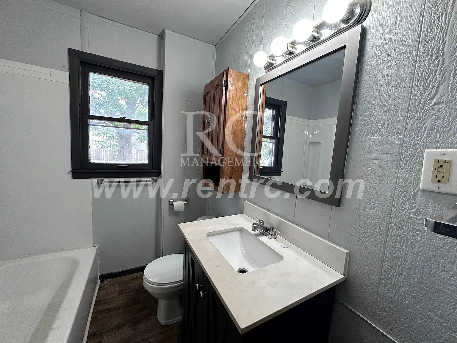 3 bed, 1150 sqft, $875 — Photo 4