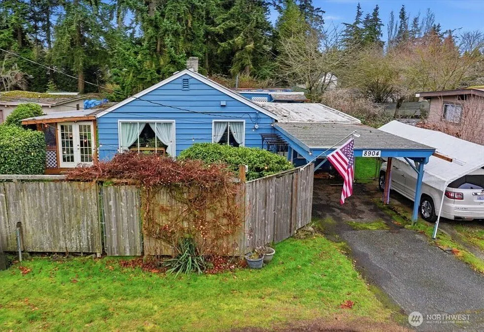 8904 220th Street SW photo 1