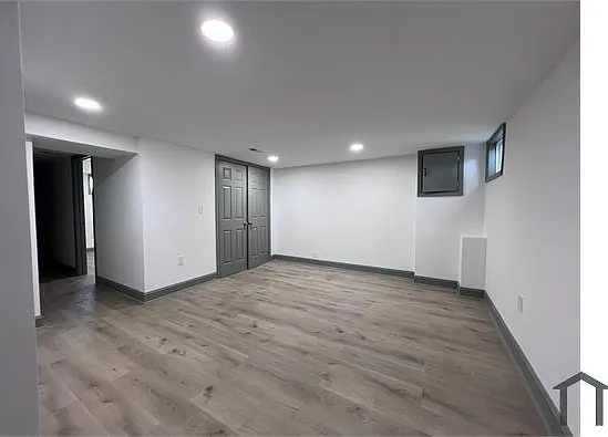 2802 W Garrison Ave — Photo 14
