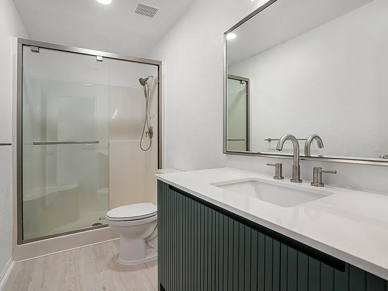 211 Hunt Rd #211 — Photo 21