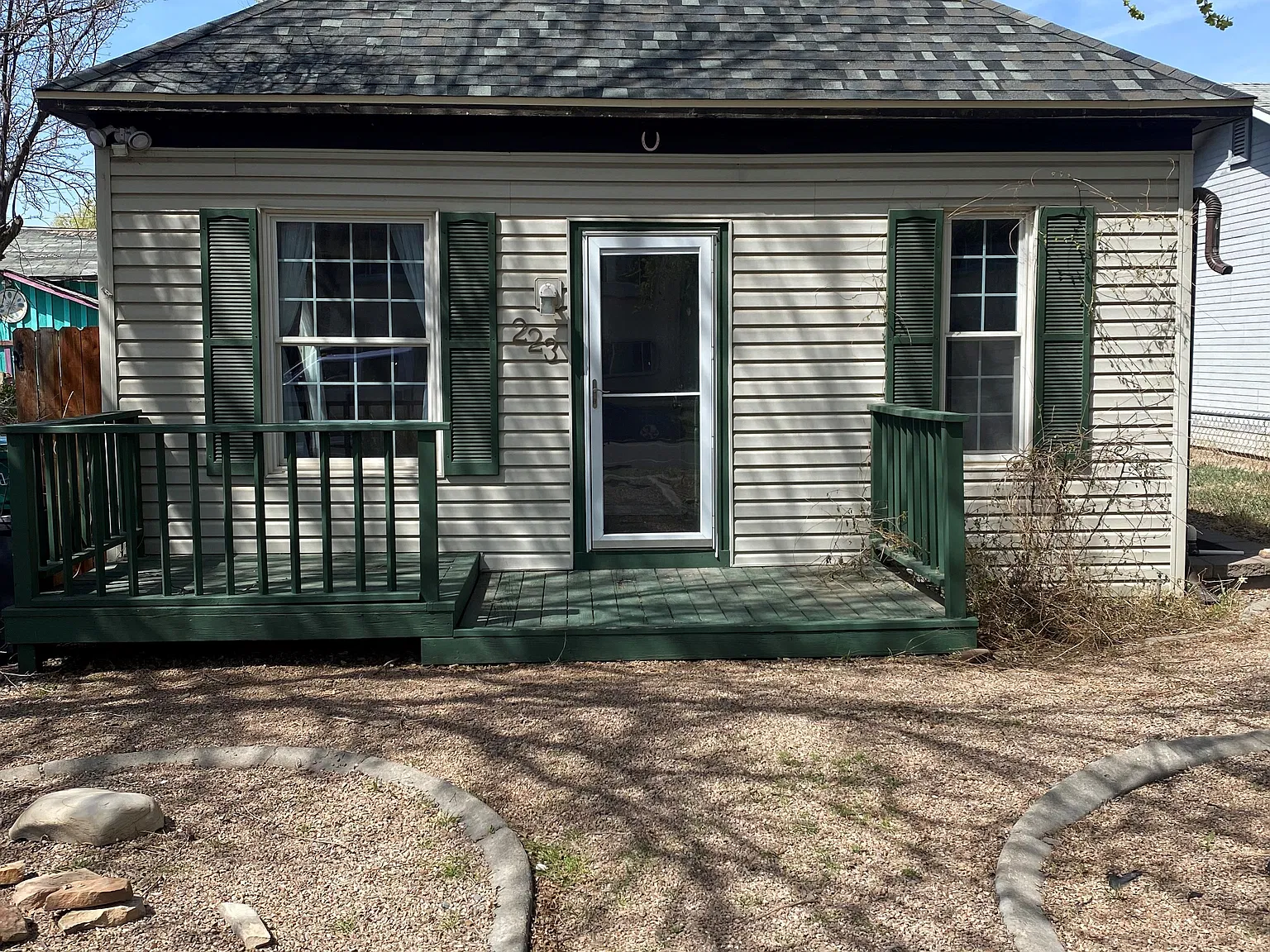 3 bed, 1248 sqft, $1,800 — Photo 1