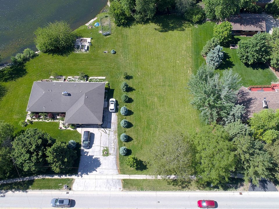 1st image of 806 Plainfield Rd
