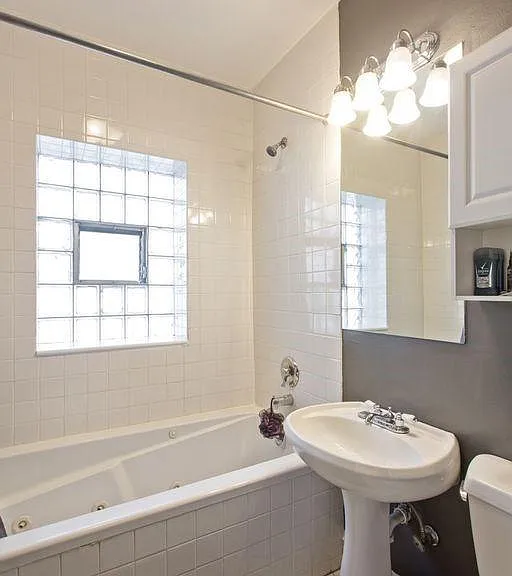 655 W Melrose St #3S — Photo 8