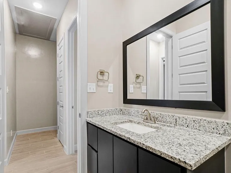313 Vin Raliuga Ct — Photo 23