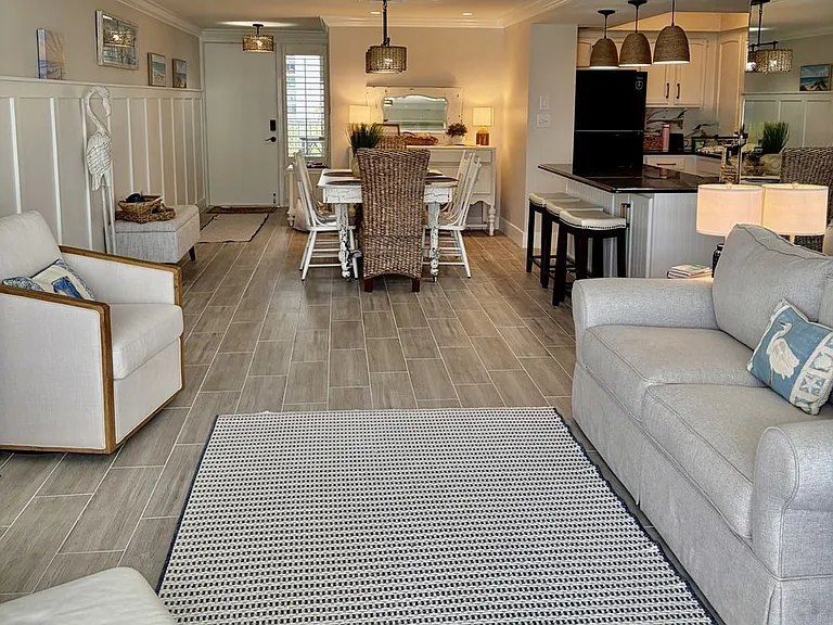 3443 Gulf Shore Blvd N #504 — Photo 6