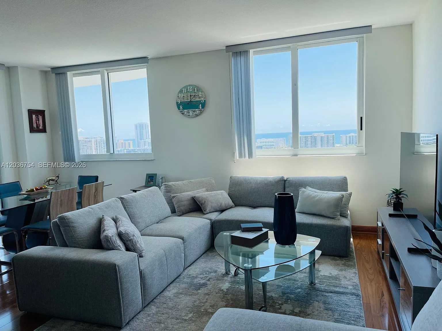 1755 E Hallandale Beach Blvd — Photo 2