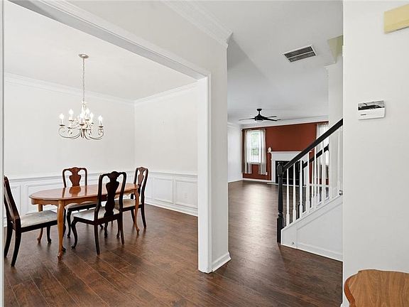 4th image of 1816 Cedar Walk Ln